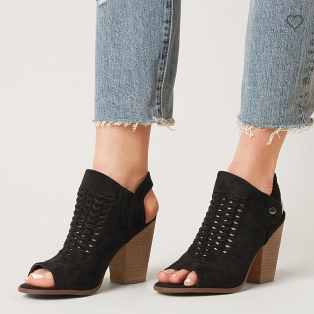 Super cute peep toe booties